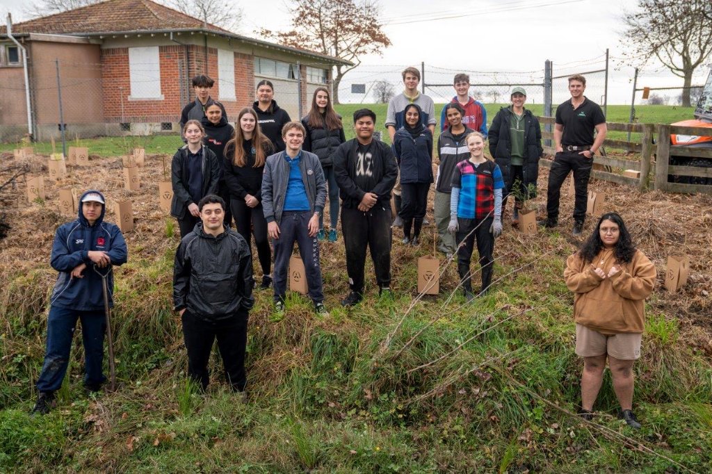 Tōmoana volunteers 3
