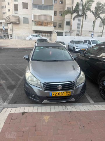 סוזוקי הונגריה SX4 CROSSOVER