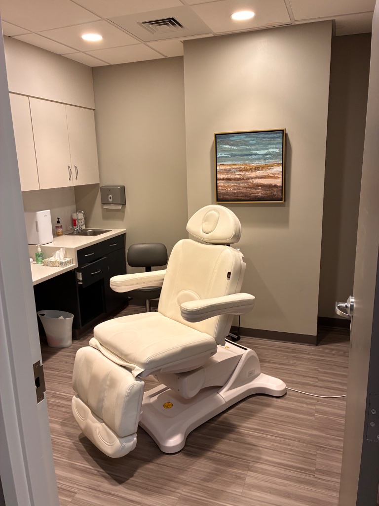 Treatment suite with chair