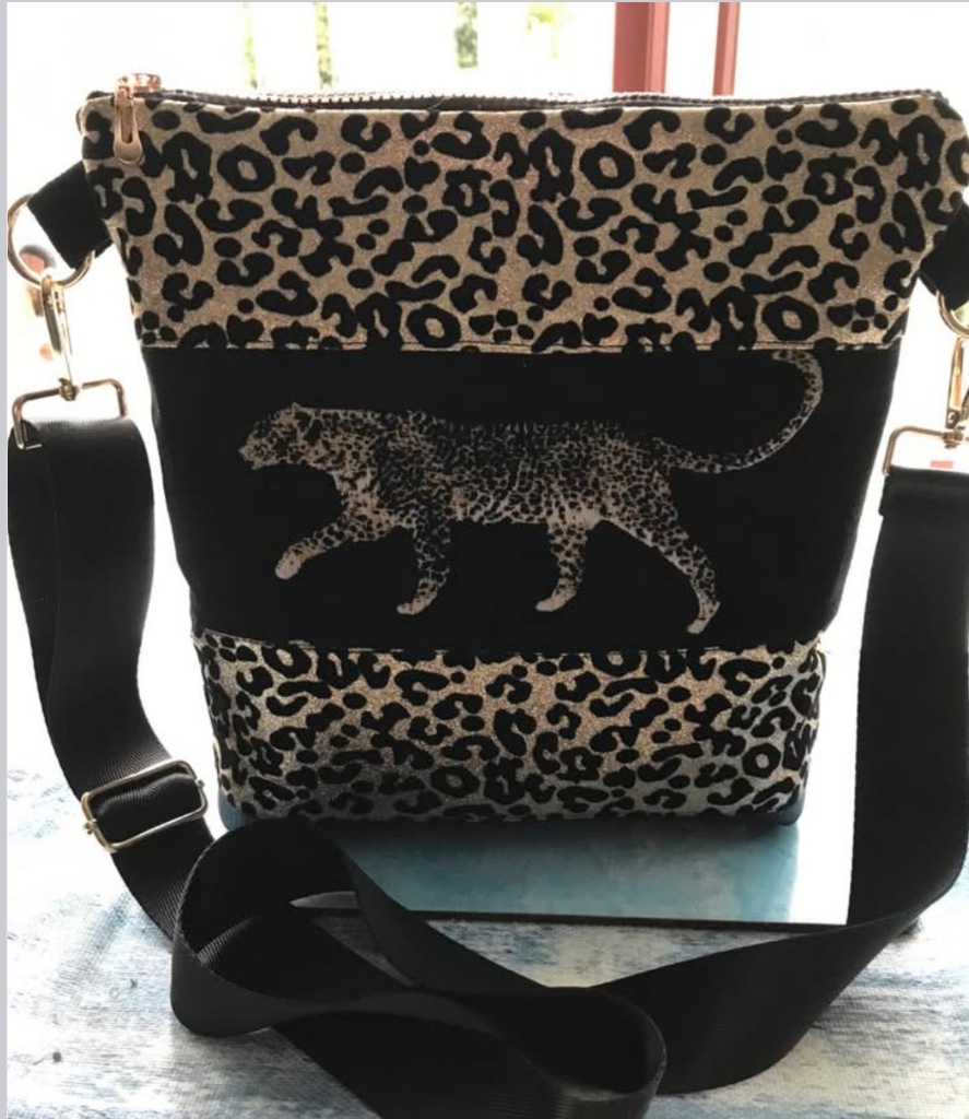 Metallic Leopard Print Crossbody Bag