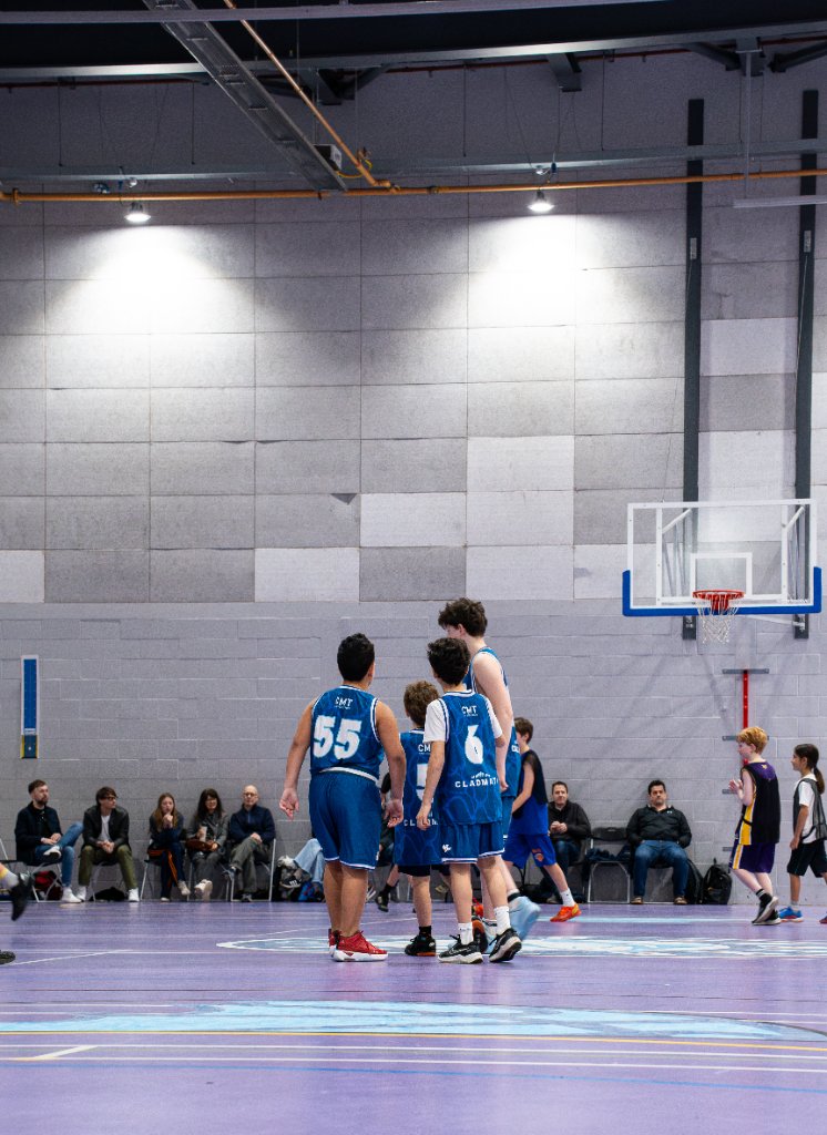 U12 photo 1