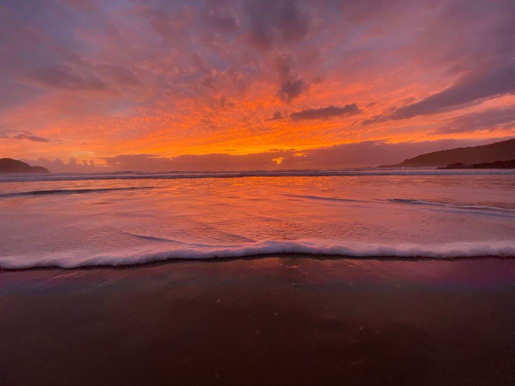 Nascer do sol Praia do Rosa