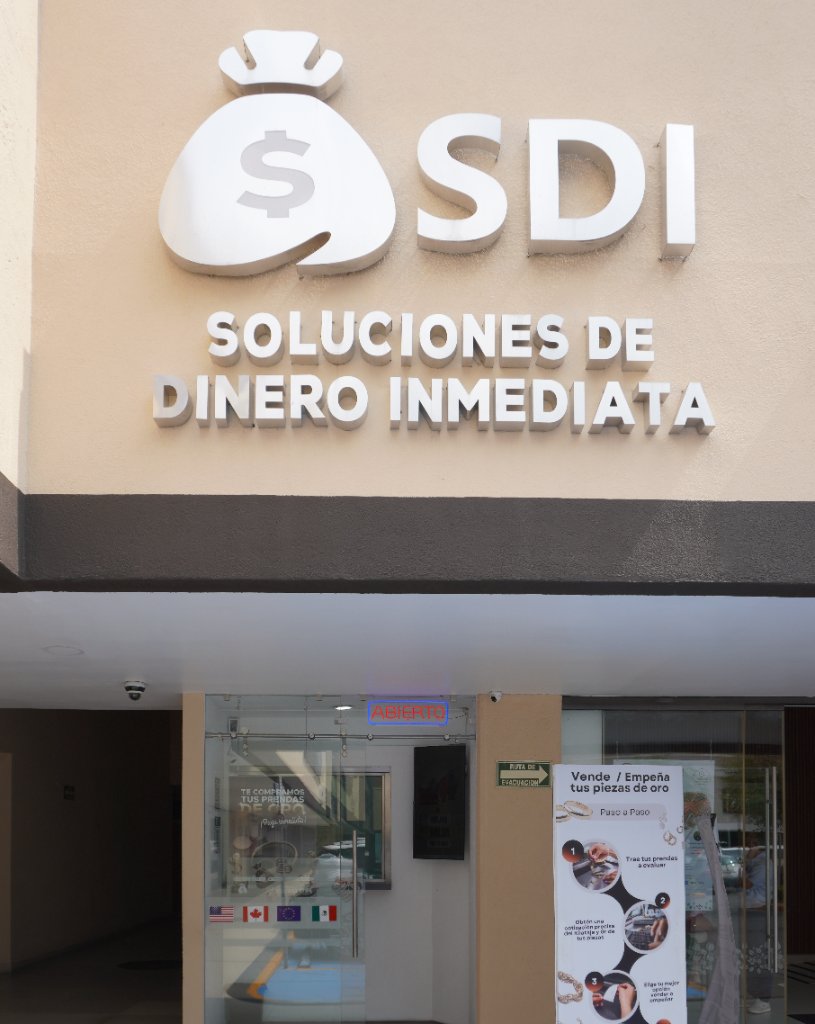 Fachada del local de Soluciones de Dinero Inmediata en Metepec