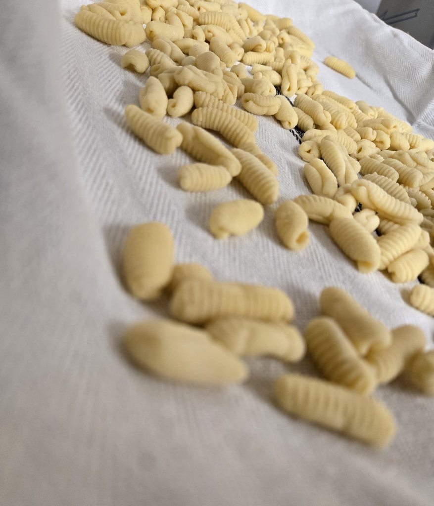 Fresh pasta shapes