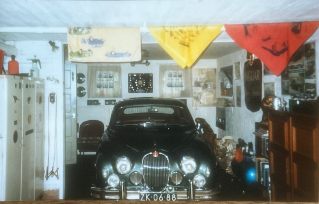 Jaguar Mark I — Terug naar de familie Caspers (Character & Wheels)