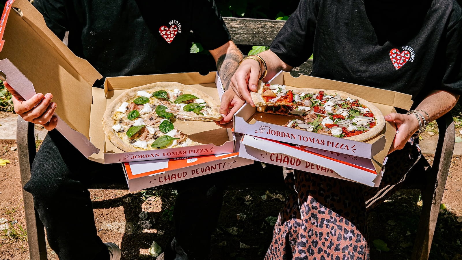 Pizza taille classique au prix de la petite