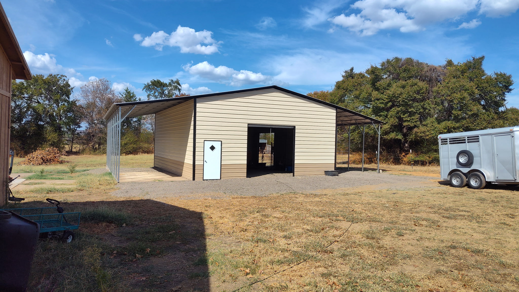 30x40x12 with Lean-Tos - Mouldrow OK