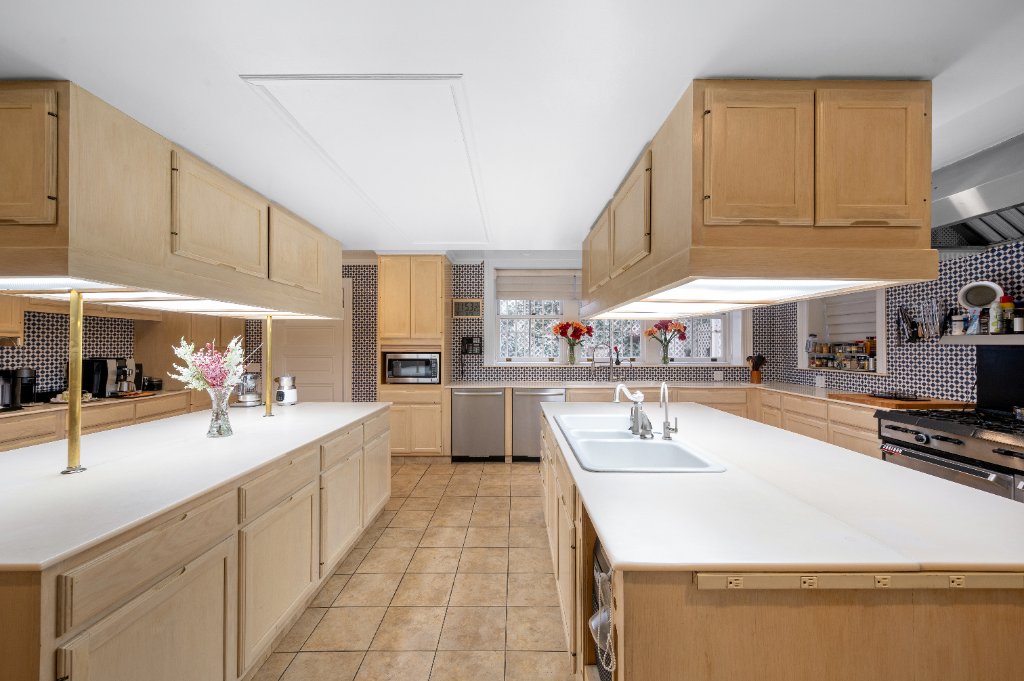 Chef's Kitchen
