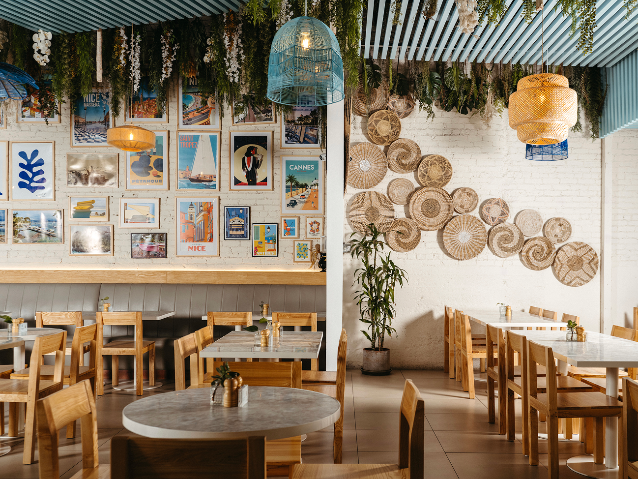 Oh Lala restaurant interior