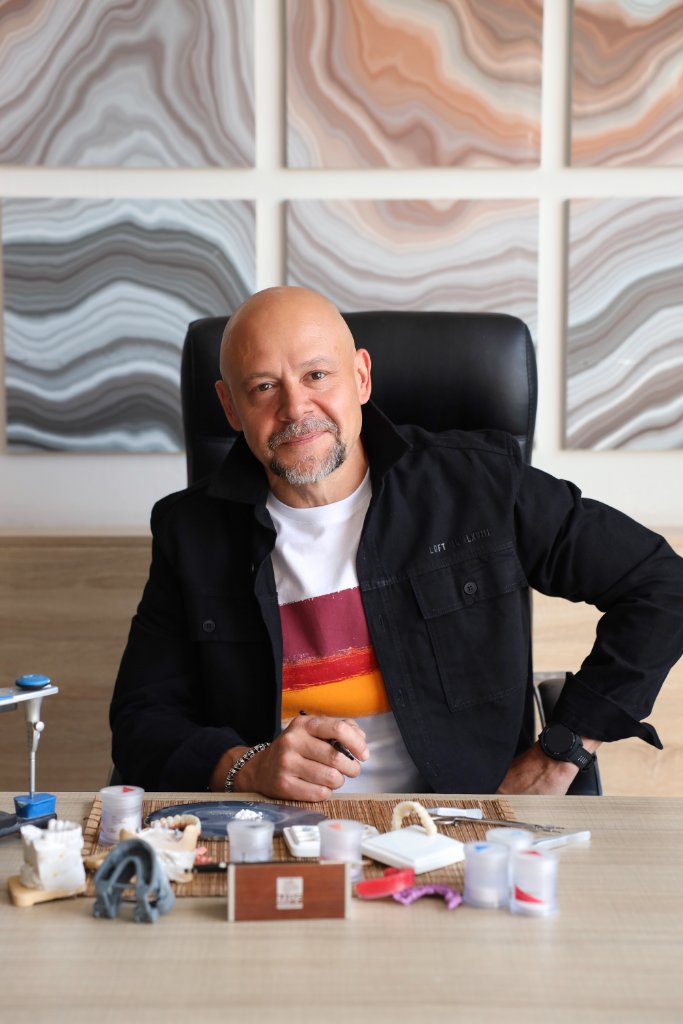 Александр Черный