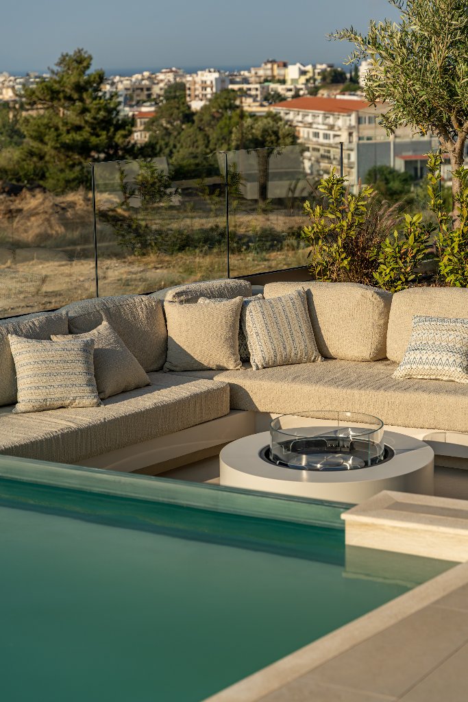 Pool Lounge Terrace