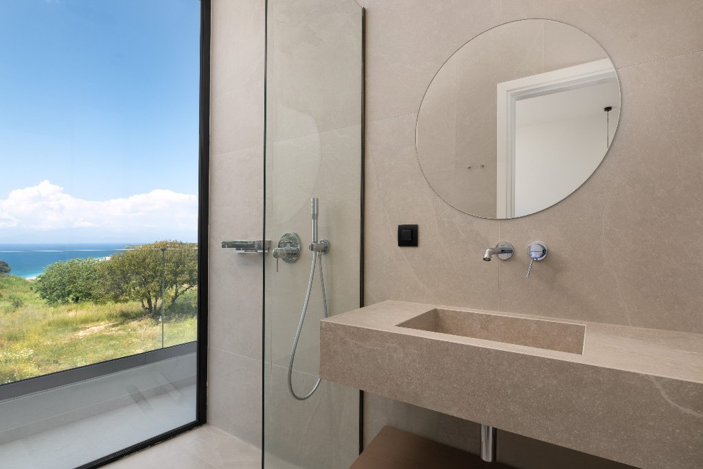 Sea View Shower
