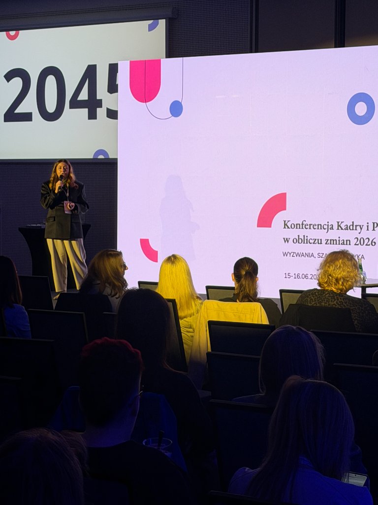 Rok 2045 - przyszłość pracy z AI