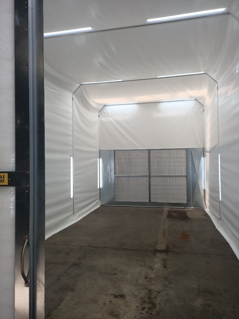 Dust Extraction Booth