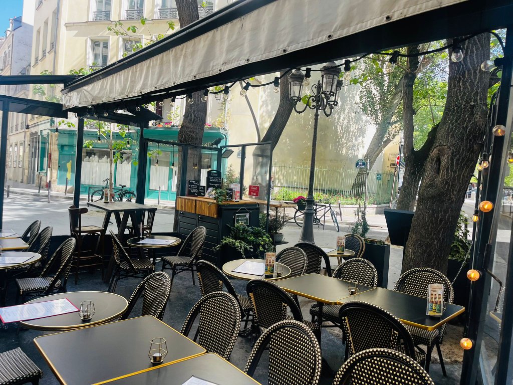 Salle intérieure