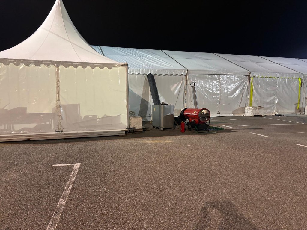 Groupes de chauffage avec cuve fuel sur événement de nuit