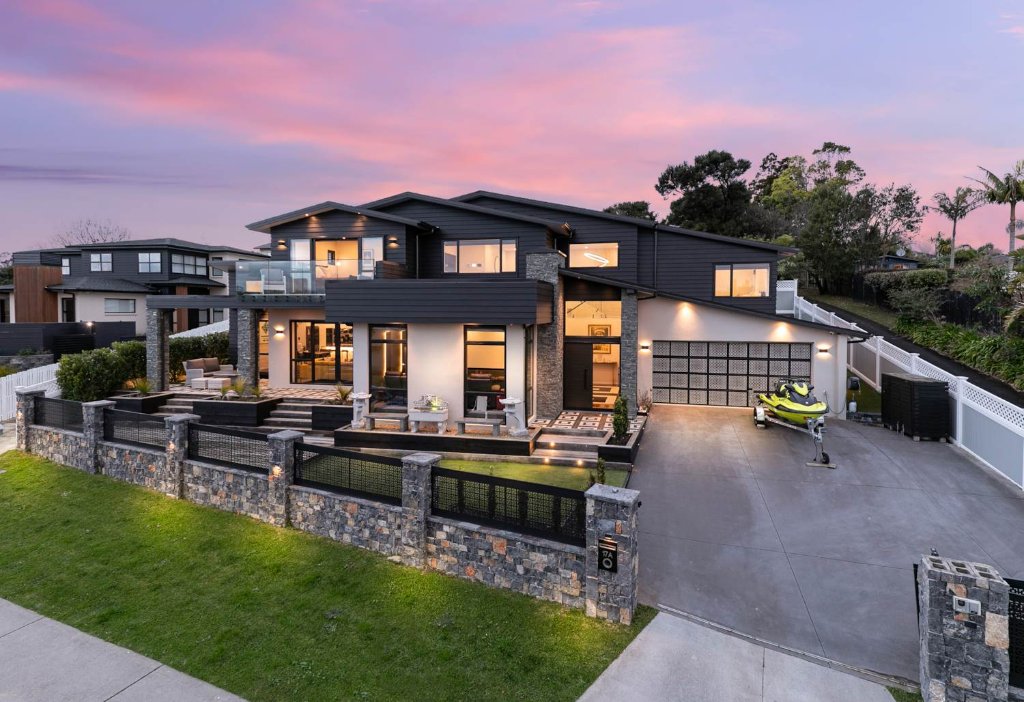 Pounamu Residence #3 - RC and BC Design
