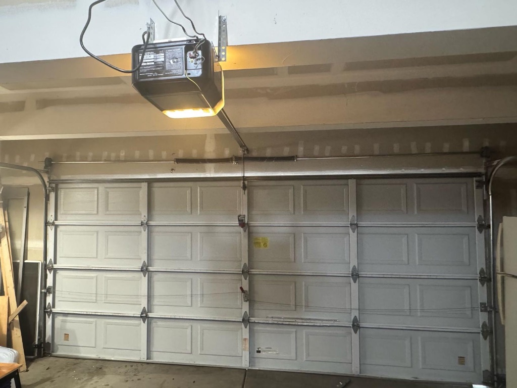 Garage door opener installation Walnut Creek