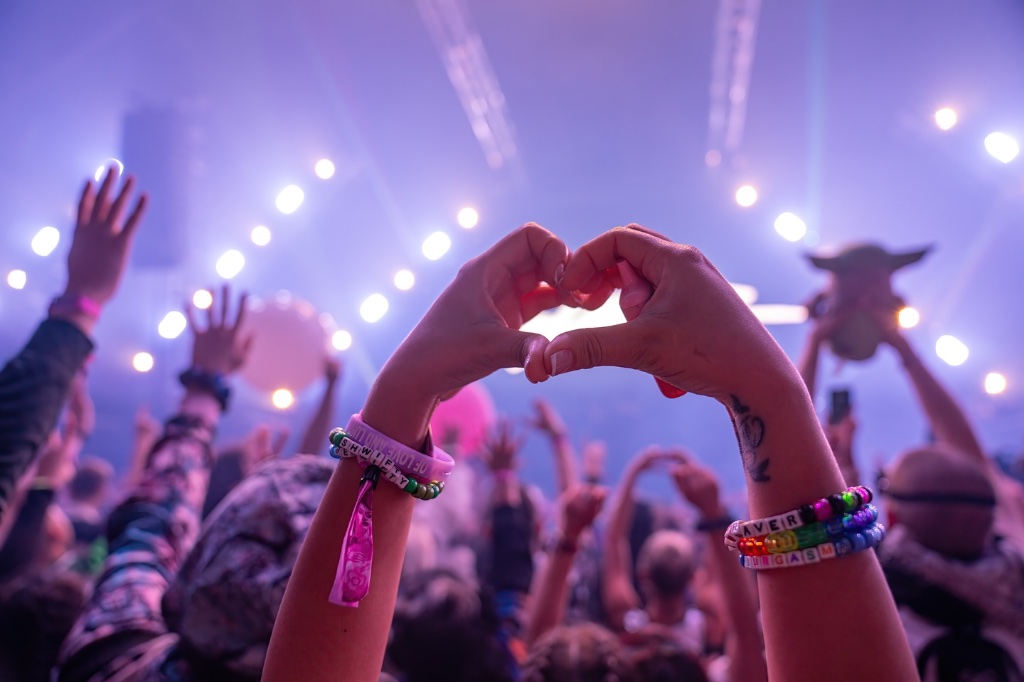 EDM Festival Coverage — Cavale Live
