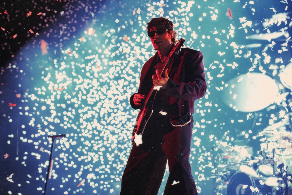 5 Seconds of Summer performing during the Everyone's A Star! World Tour at Desert Diamond Arena in Glendale, AZ — concert photography by Anthony Cavale for Cavale Live