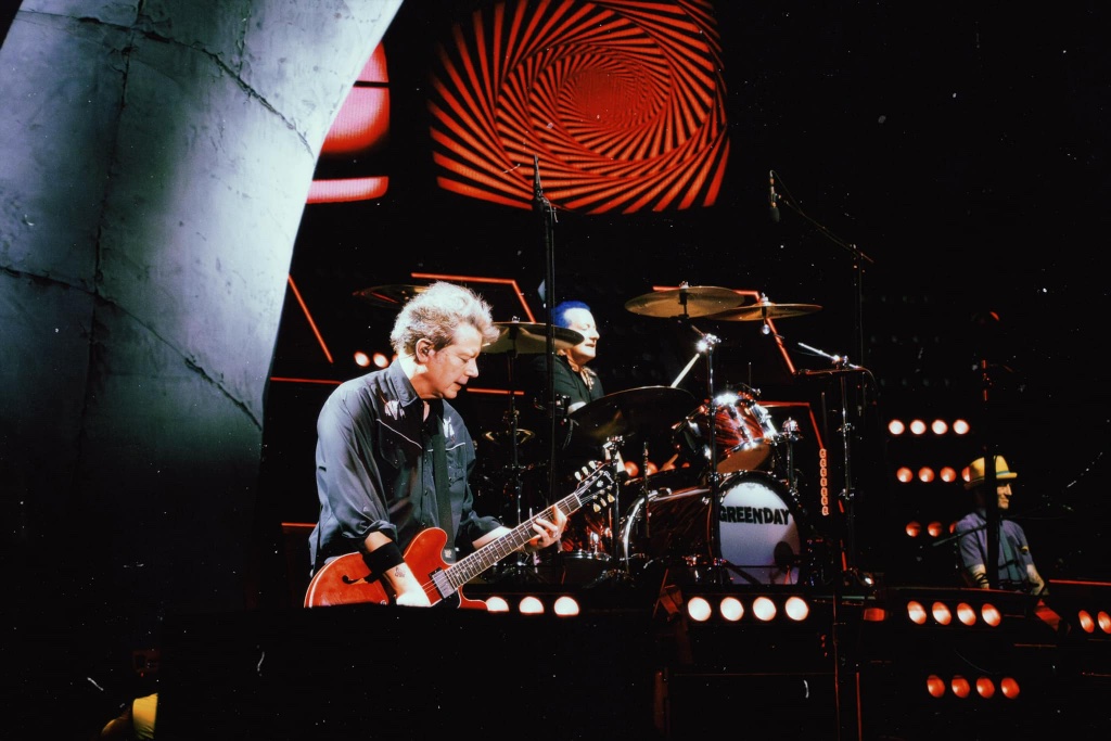 Green Day performing during the The Saviors Tour at Chase Field in Phoenix, AZ — concert photography by Anthony Cavale for Cavale Live