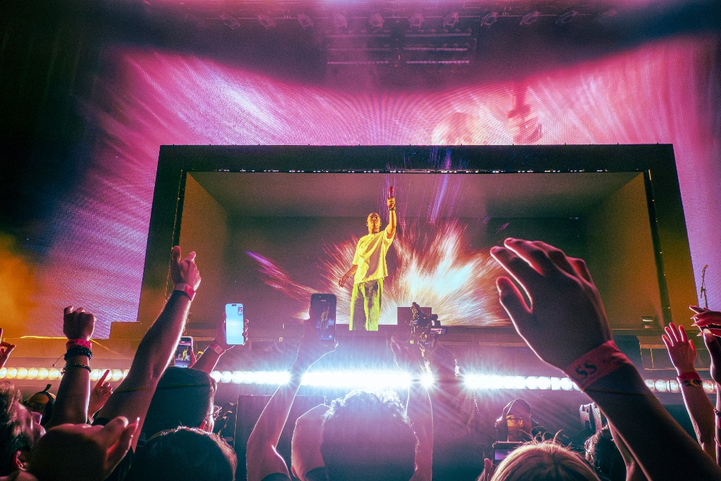 Kid Cudi — Cavale Live