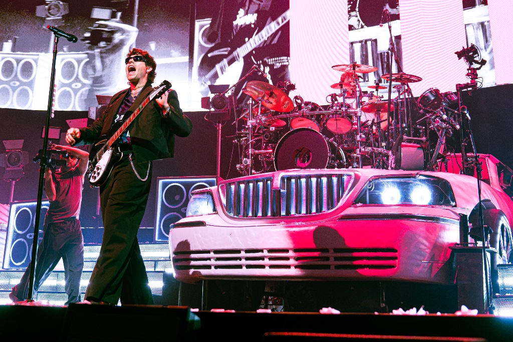 5 Seconds of Summer — Cavale Live