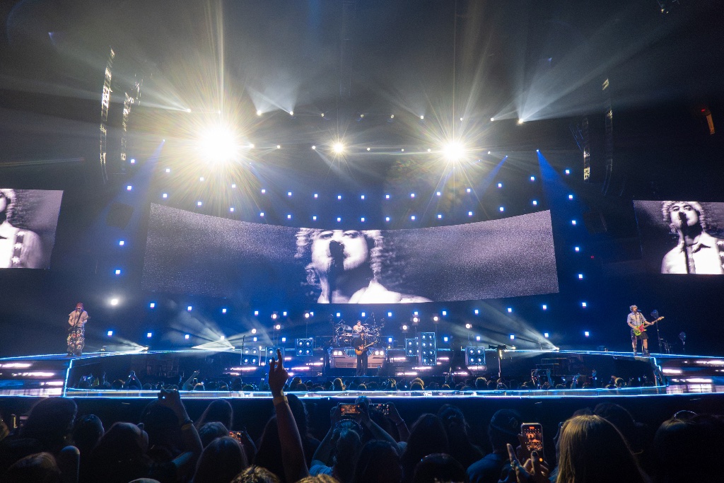 5 Seconds of Summer — Cavale Live