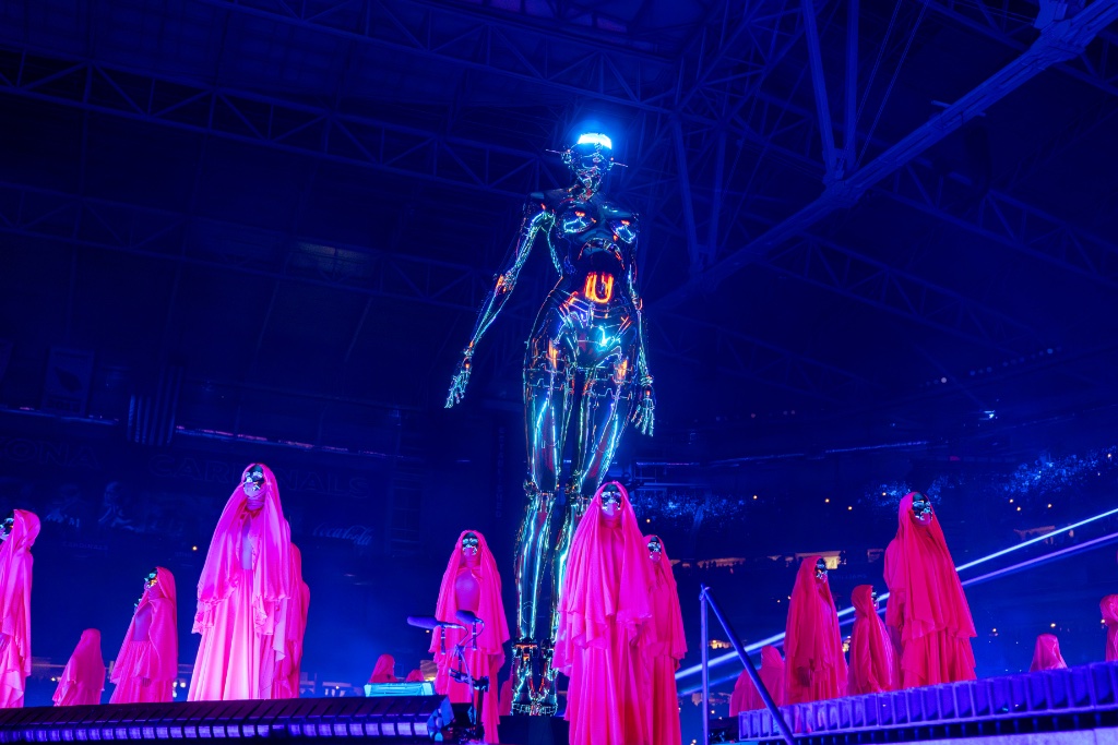 The Weeknd — Cavale Live