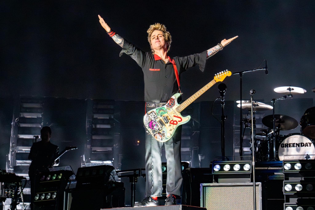 Green Day performing during the The Saviors Tour at Chase Field in Phoenix, AZ — concert photography by Anthony Cavale for Cavale Live