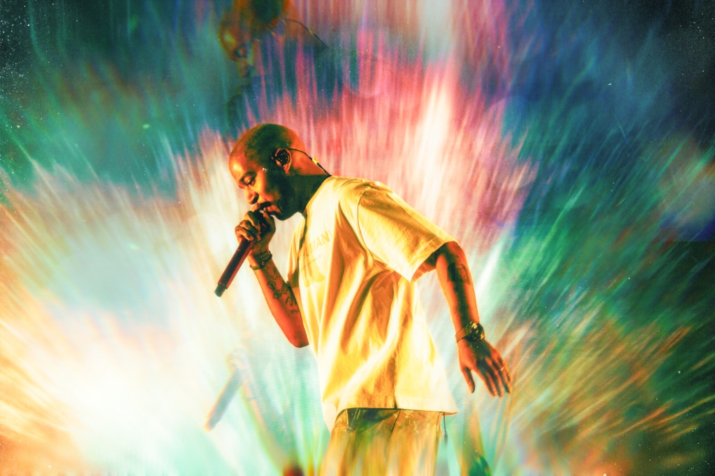 Kid Cudi performing during the Rebel Ragers Tour at Talking Stick Resort Amphitheater in Phoenix, AZ — concert photography by Anthony Cavale for Cavale Live