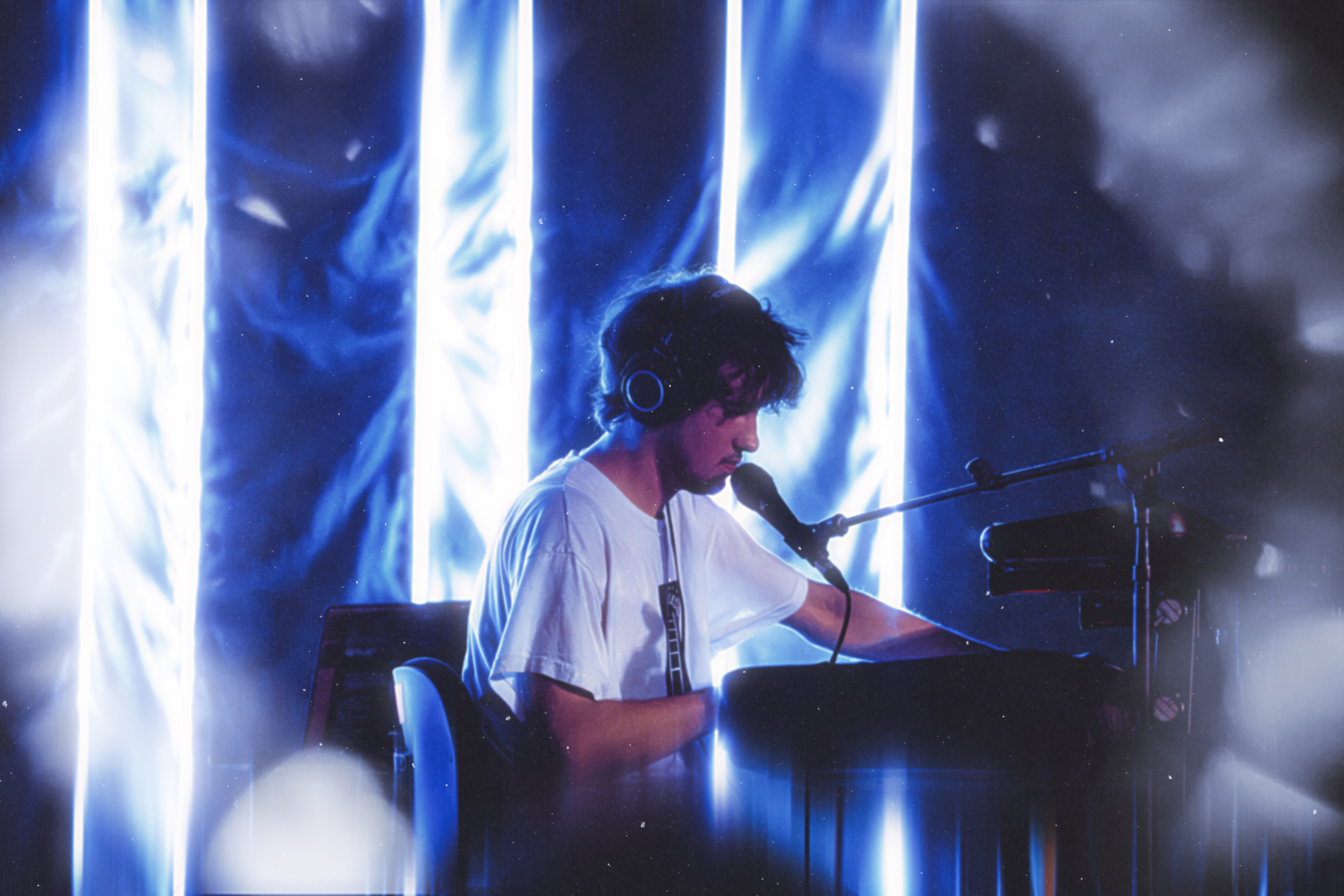 Quadeca live at The Nile Theater, photograph 8