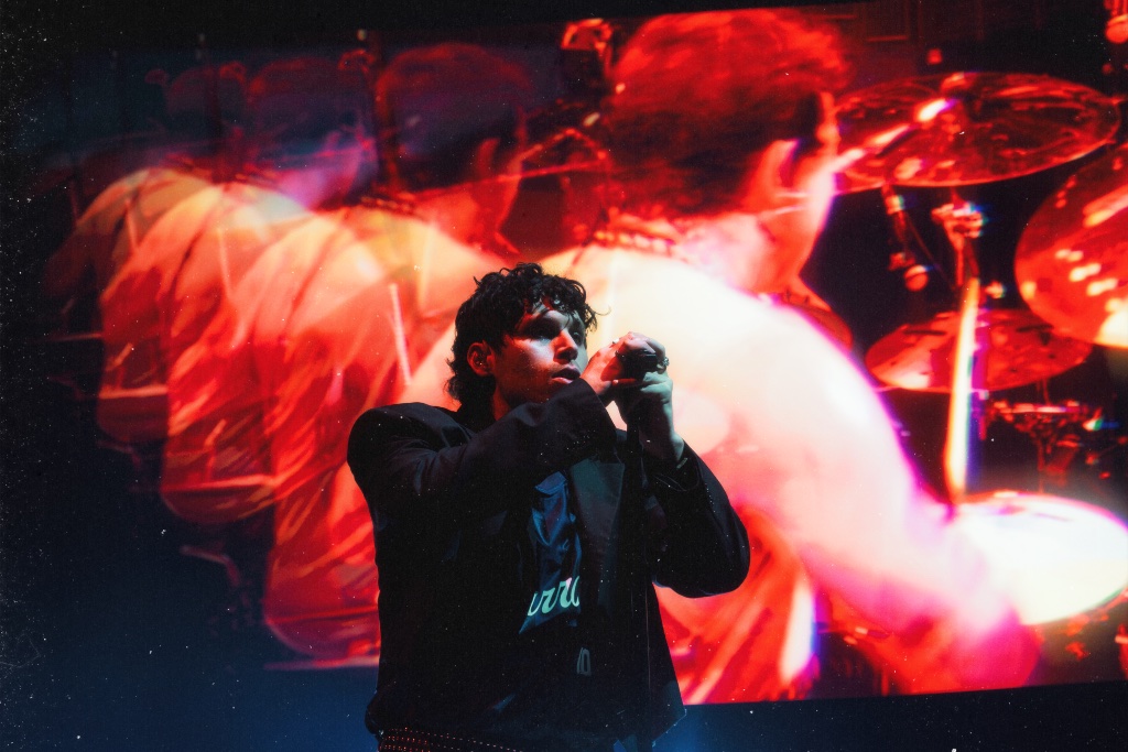 5 Seconds of Summer performing during the Everyone's A Star! World Tour at Desert Diamond Arena in Glendale, AZ — concert photography by Anthony Cavale for Cavale Live