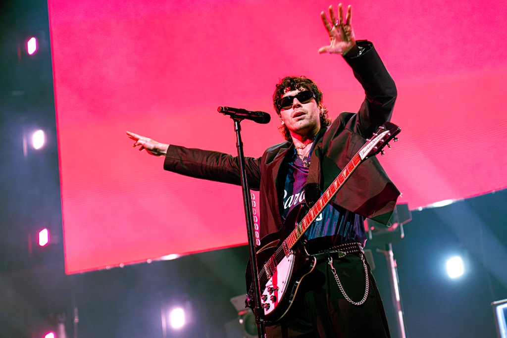 5 Seconds of Summer — Cavale Live