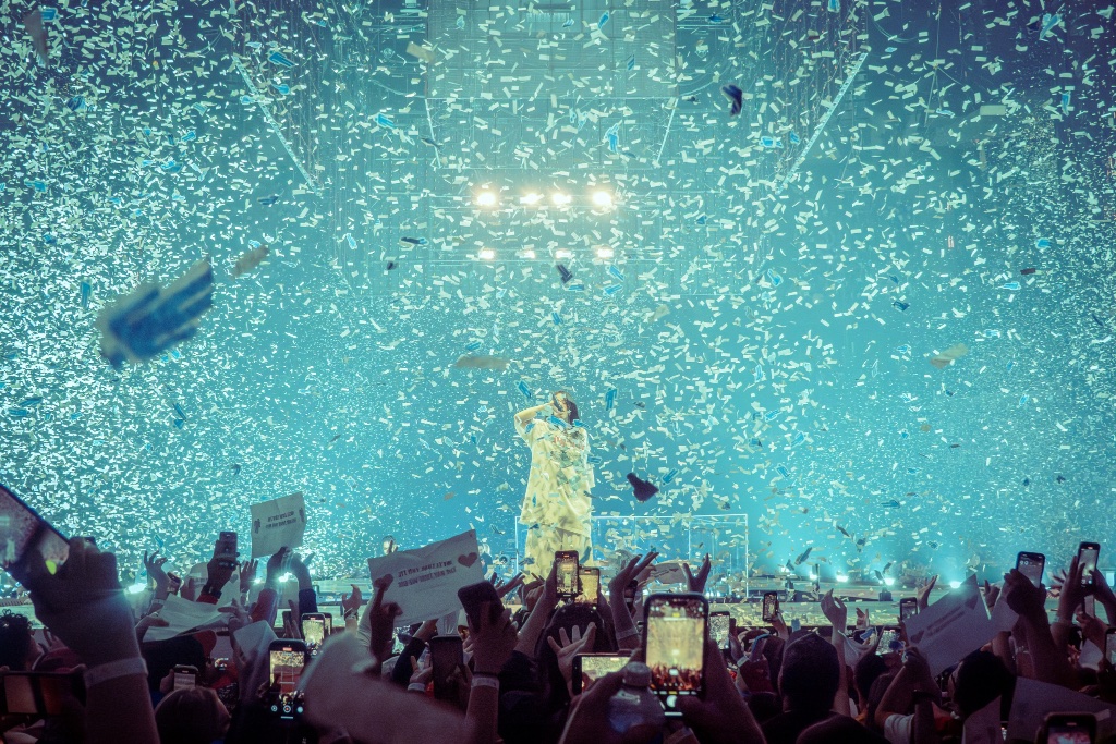 Billie Eilish performing during the Hit Me Hard and Soft Tour at Desert Diamond Arena in Glendale, AZ — concert photography by Anthony Cavale for Cavale Live