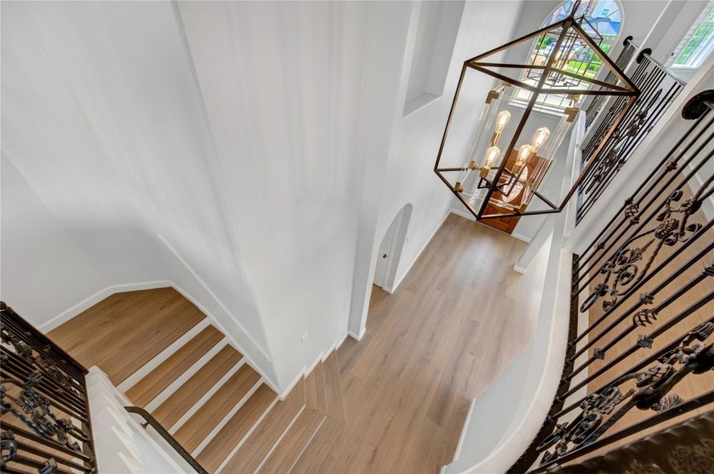 Foyer and staircase