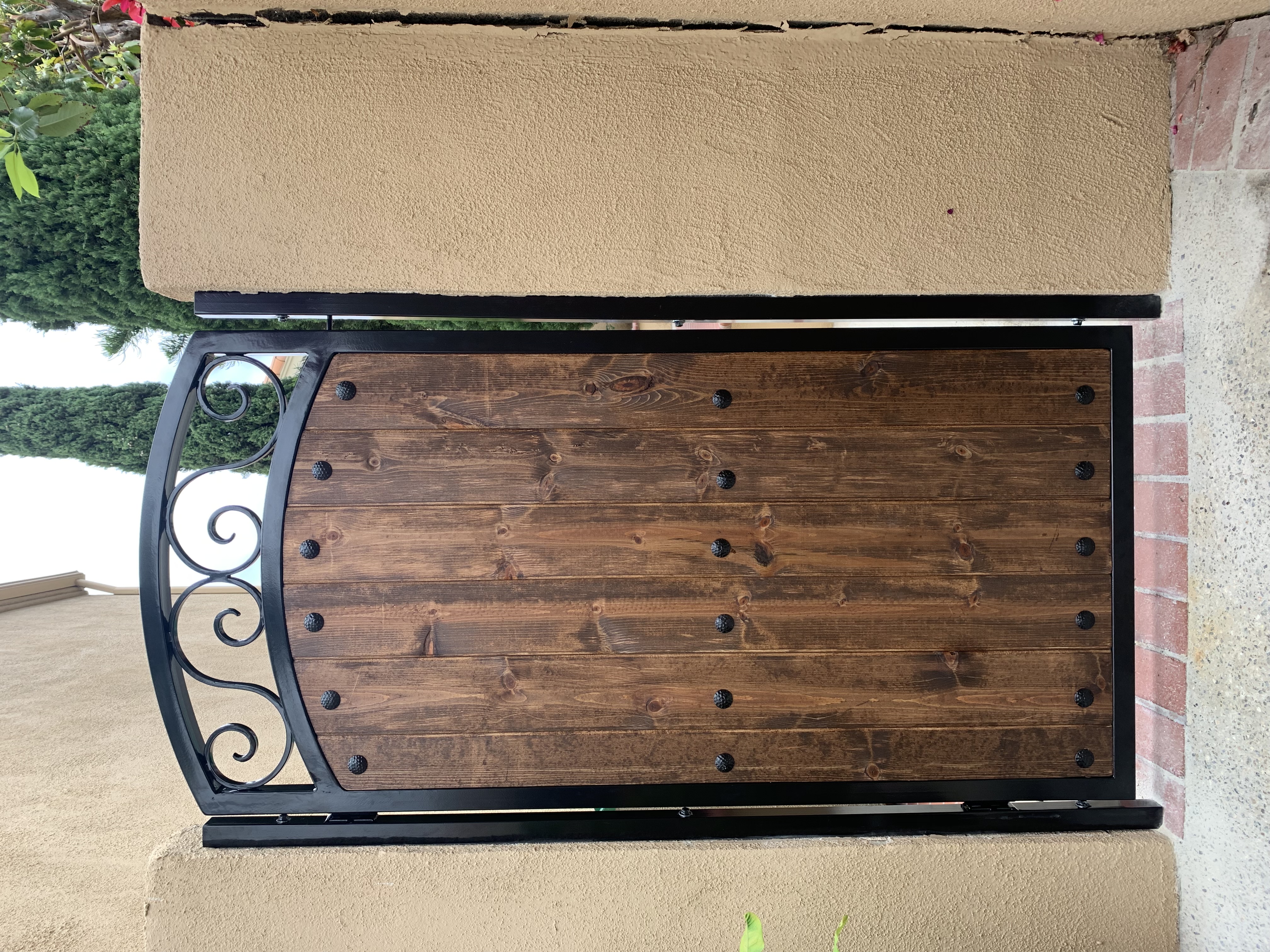 Arched Scrollwork Side Gate