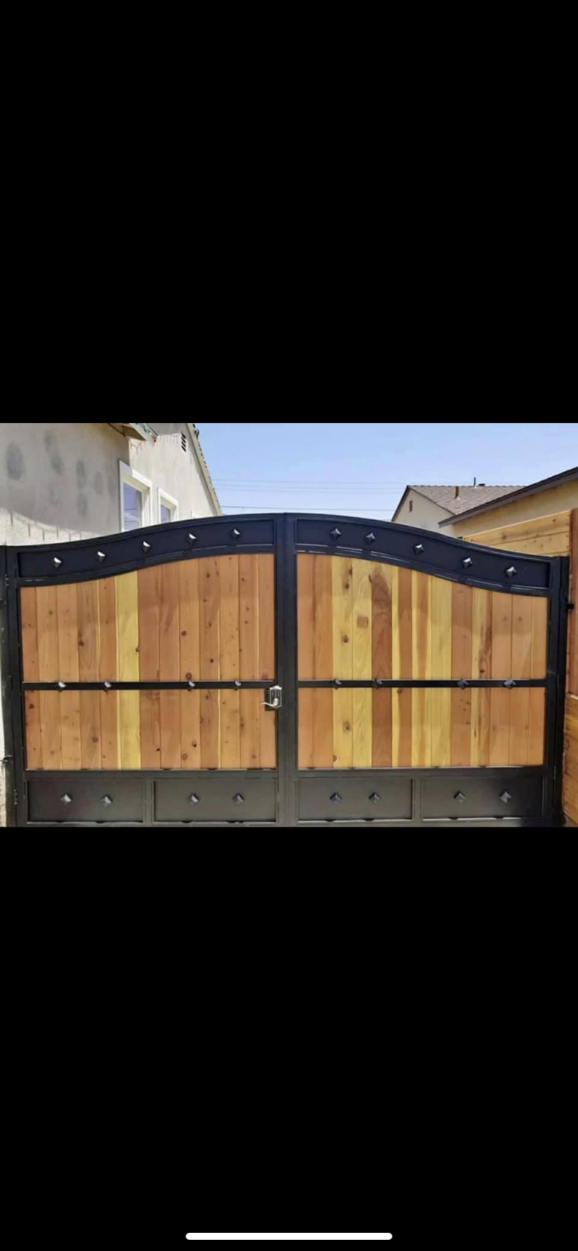 Wood & Iron Double Driveway Gate