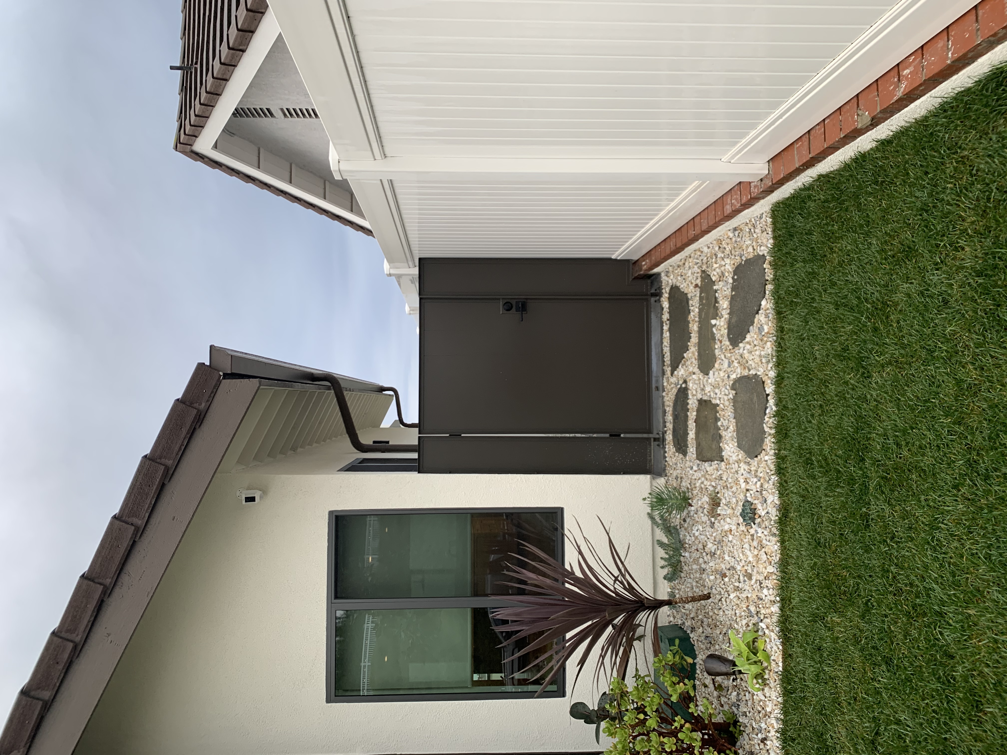 Modern Dark Panel Side Gate
