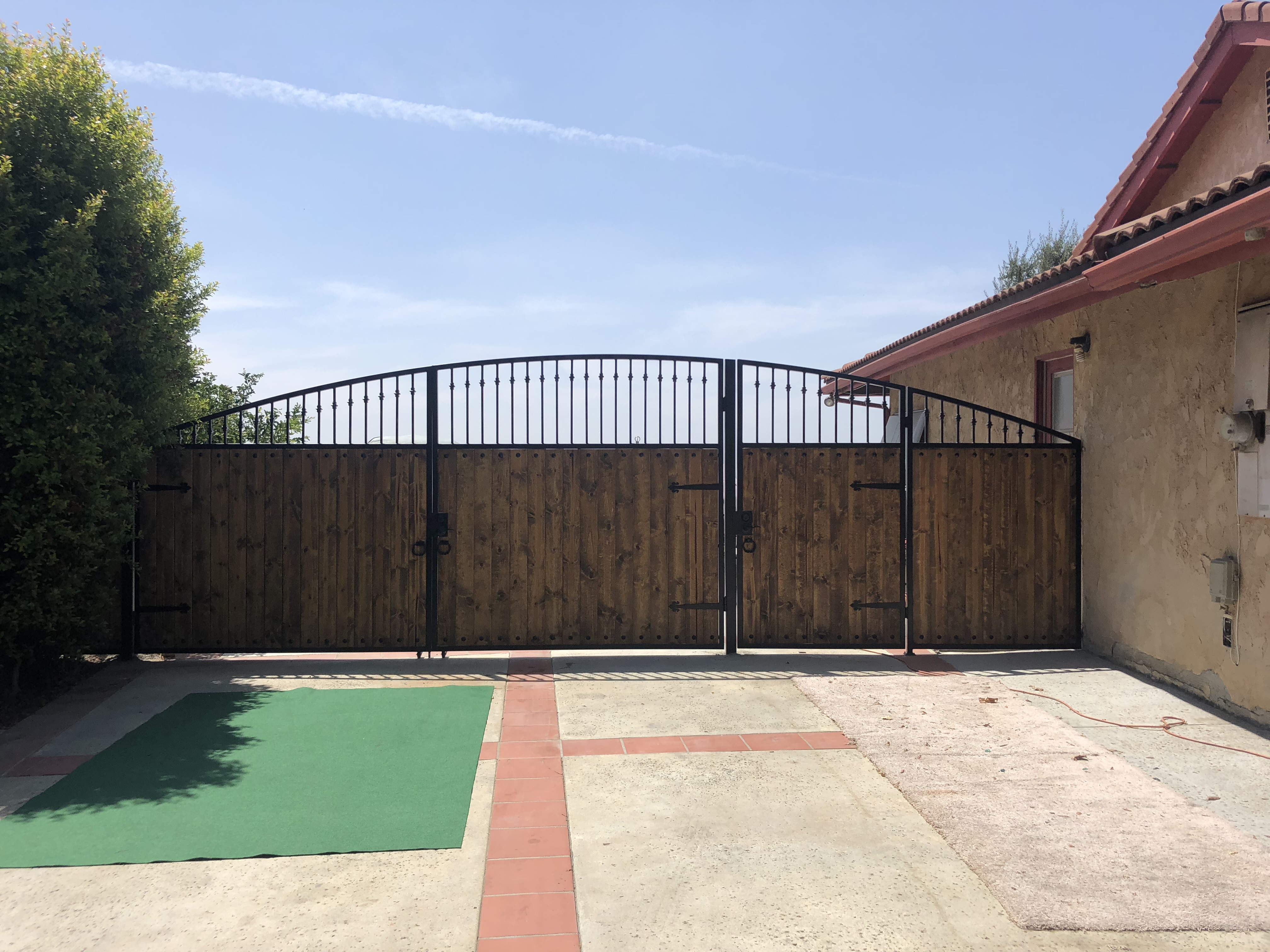 Modern Wood Slat & Iron Side Gate