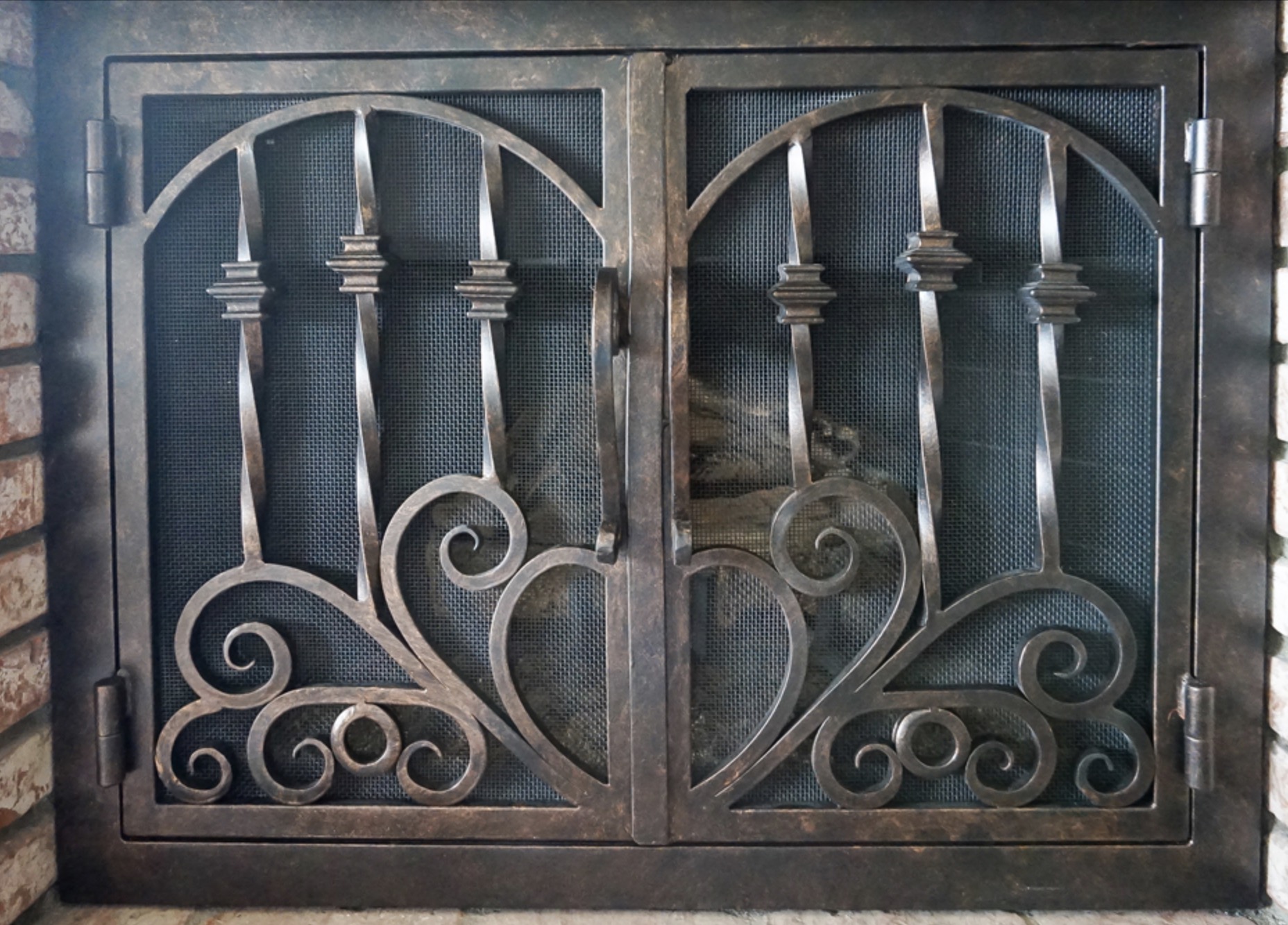 Modern Spiral Fireplace Door