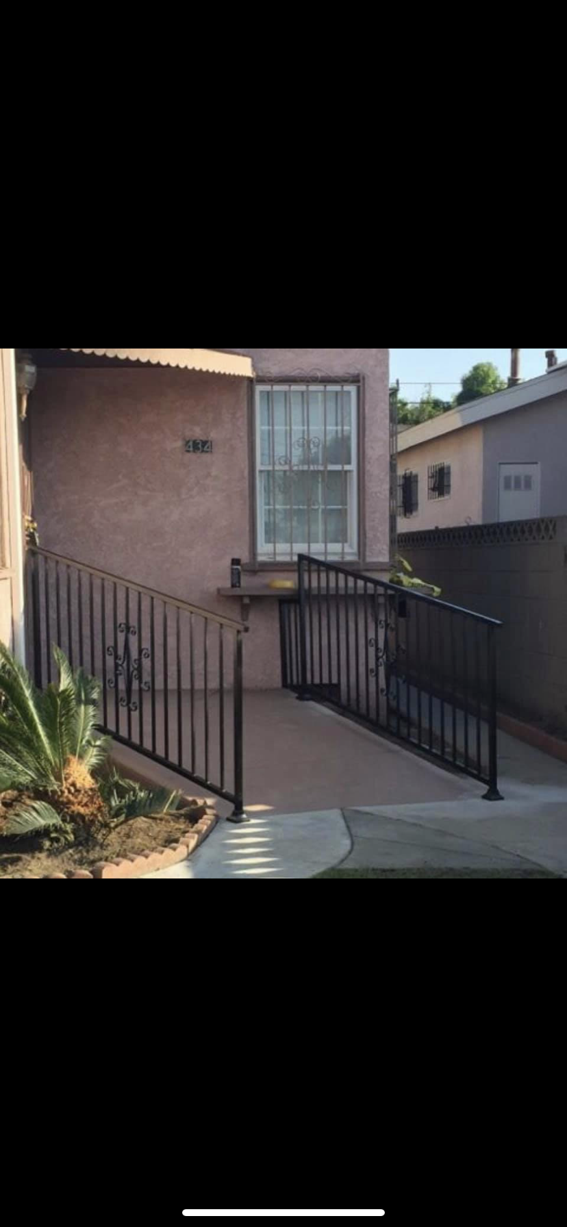 Modern Horizontal Deck Railing