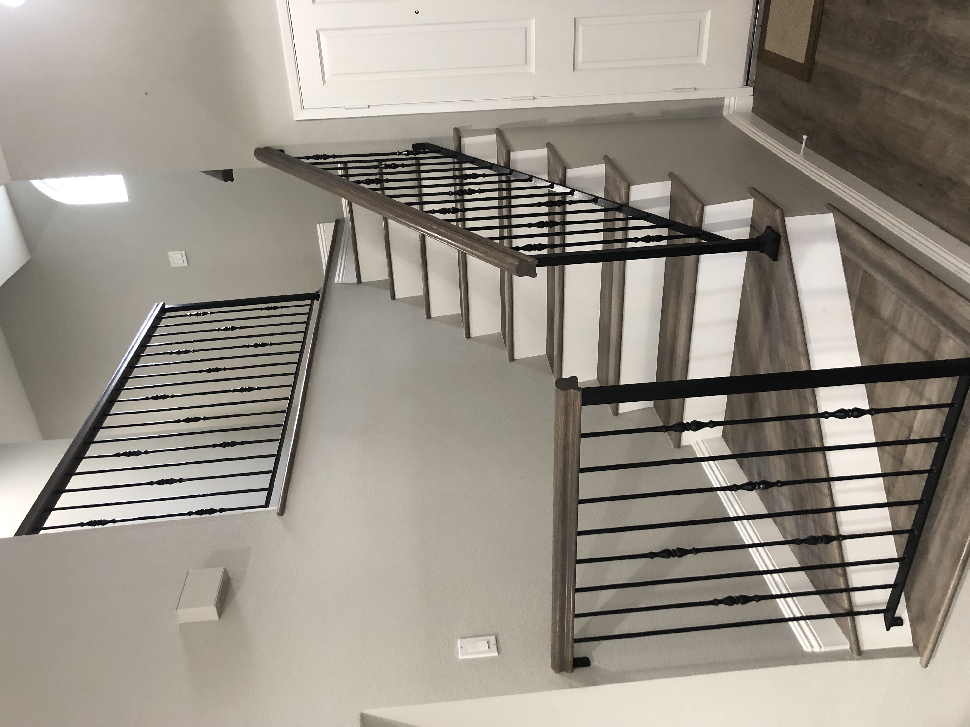 Stair Railing with Circular Baluster Accents