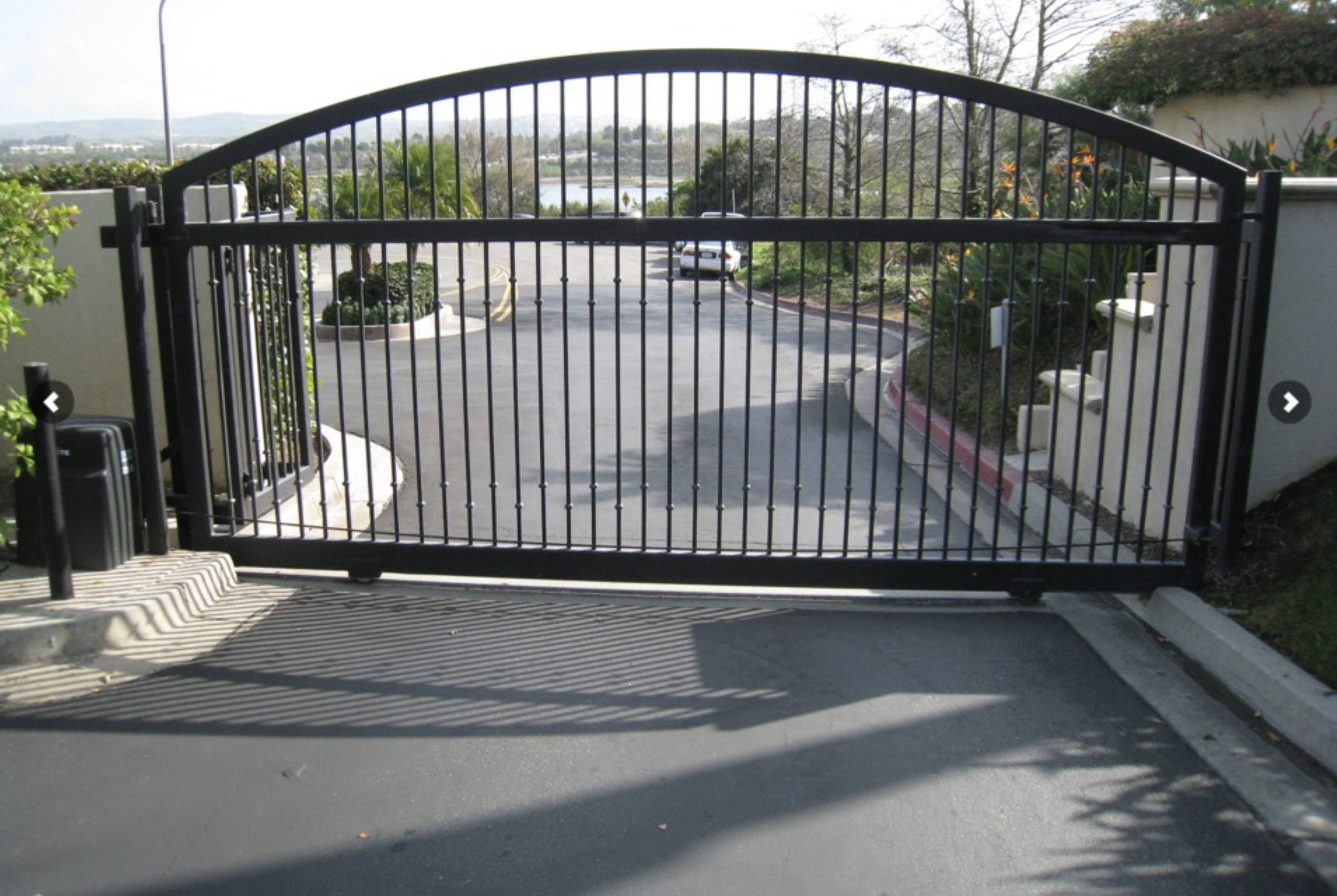 Arched Scrollwork Entry Gate with Keypad