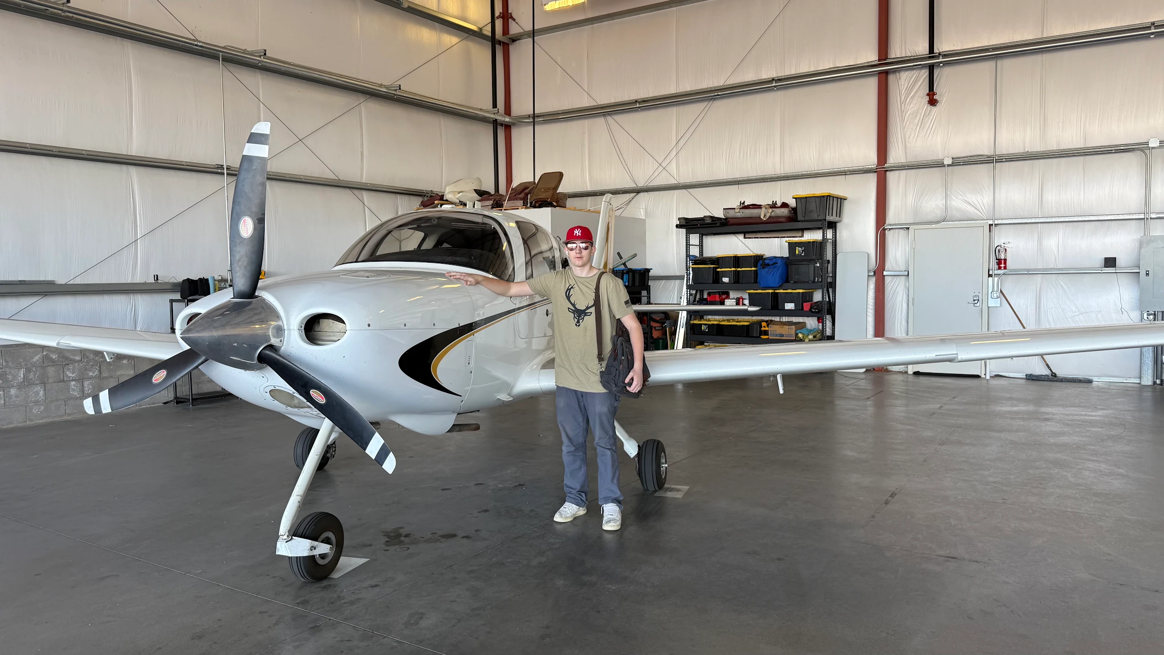 Kids in Aviation student in the hangar
