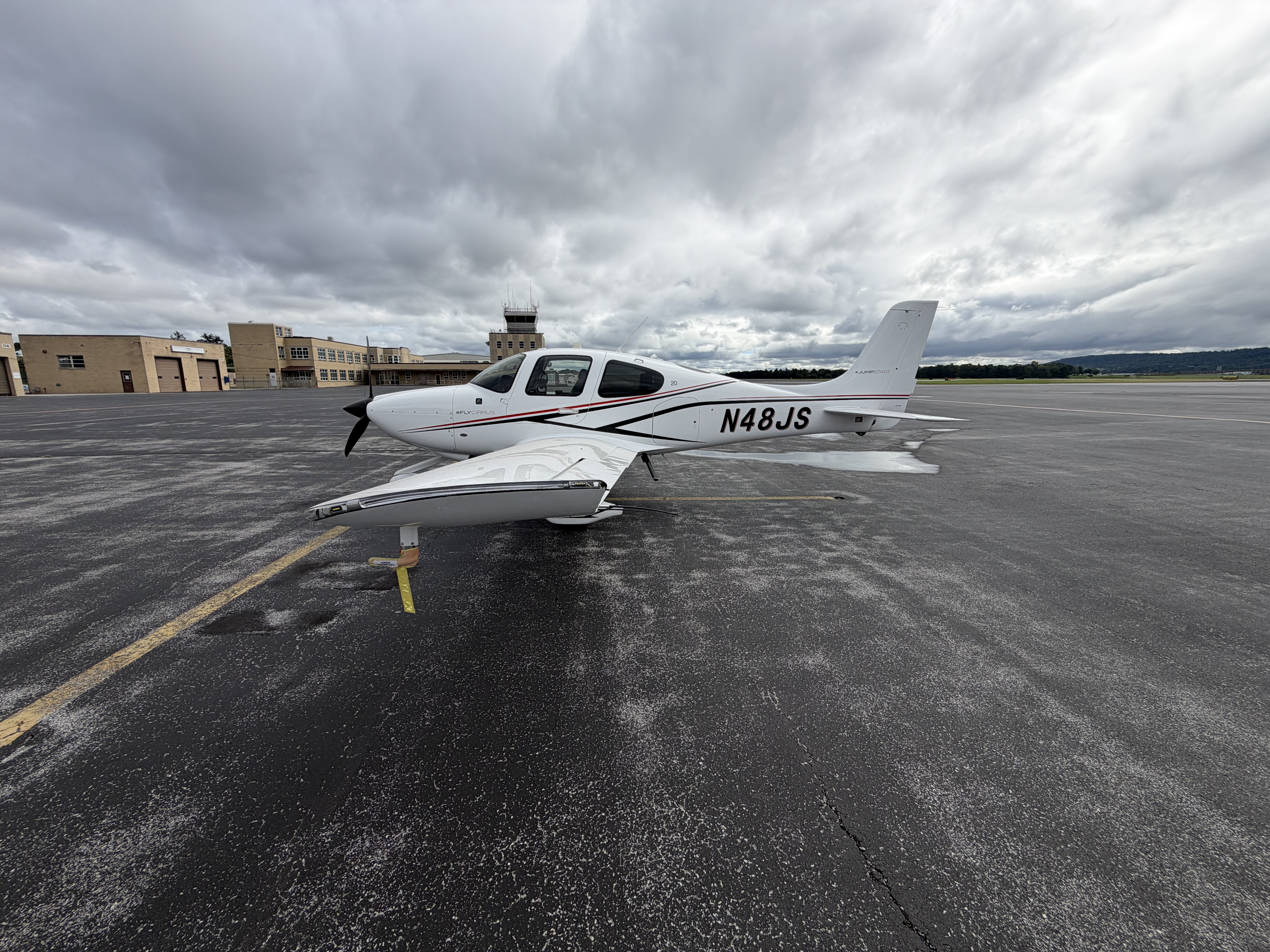 Cirrus SR20 — "Juliet Sierra" (N48JS)