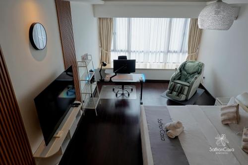 SaffronCasa Princess Cove — Business Suite Studio