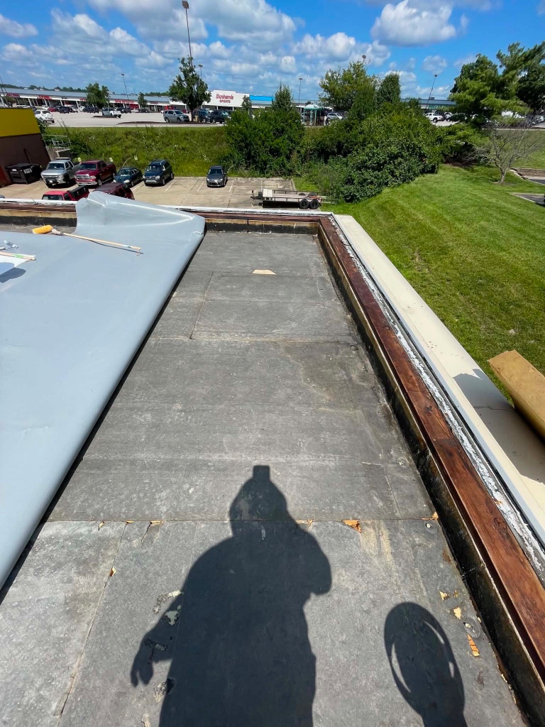 Take 5 Oil Change TPO roof replacement project, Alexandria KY — photo 14