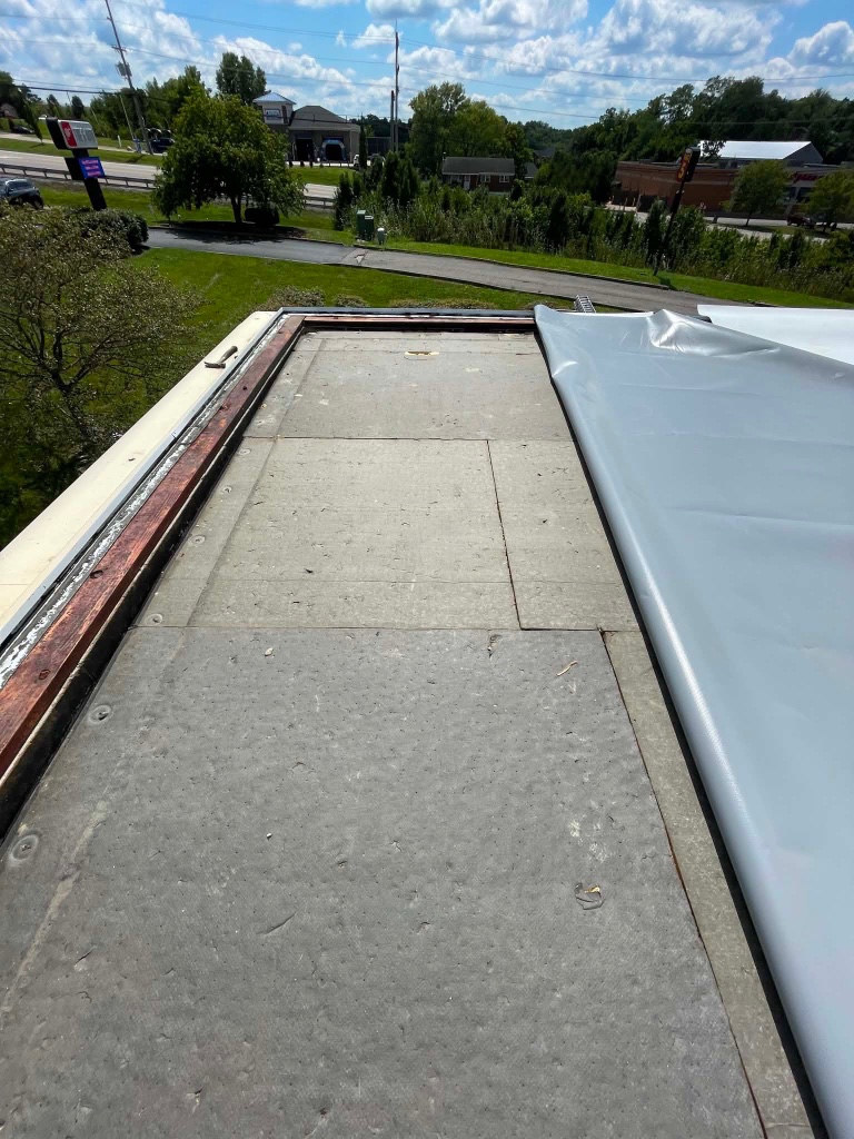 Take 5 Oil Change TPO roof replacement project, Alexandria KY — photo 15