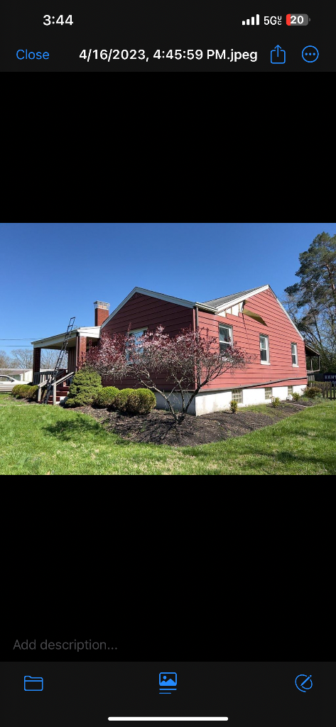 Ranch Home — Before Siding Replacement (Side)